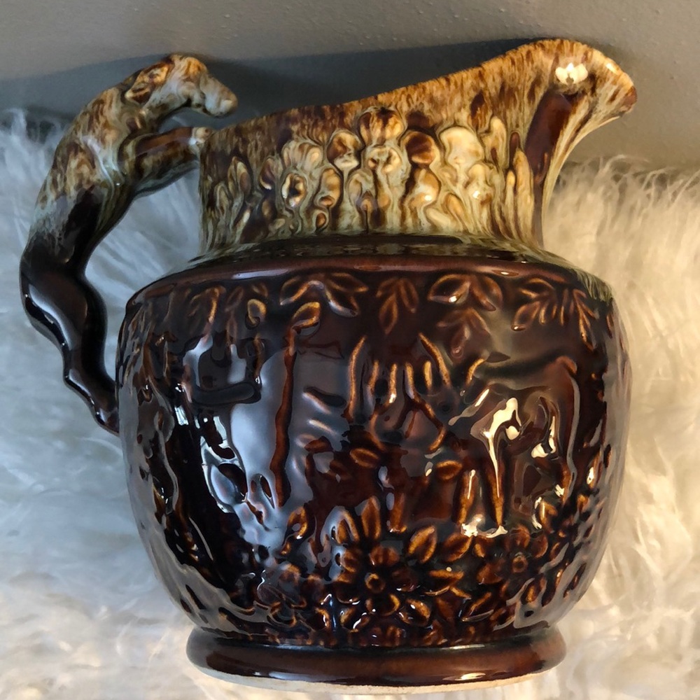 Reproduction Harber Rockingham pitcher with dog - Picture 4 of 4